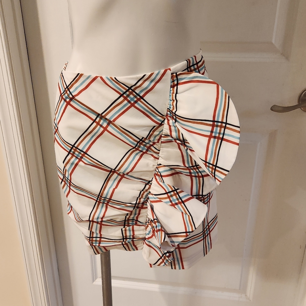 Pat Bo skirt size 10 with side ruffle